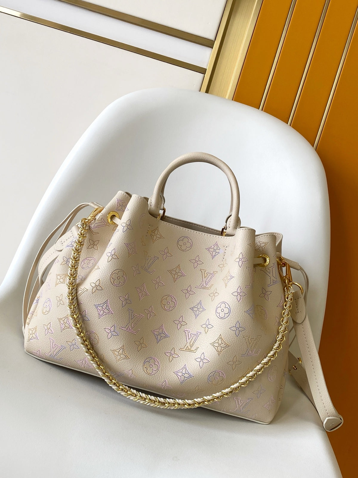 Louis Vuitton Bella Tote Mahina Women-Handbags